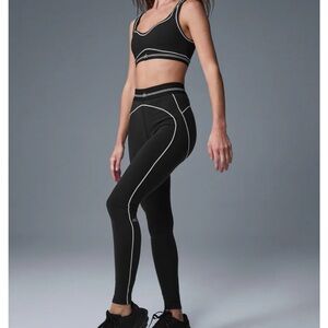ALO 2 piece set Yoga Black Leggings with White Accents and matching sports bra